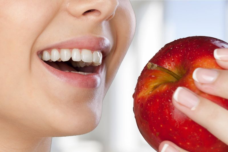 Какие продукты полезны для зубов и десен