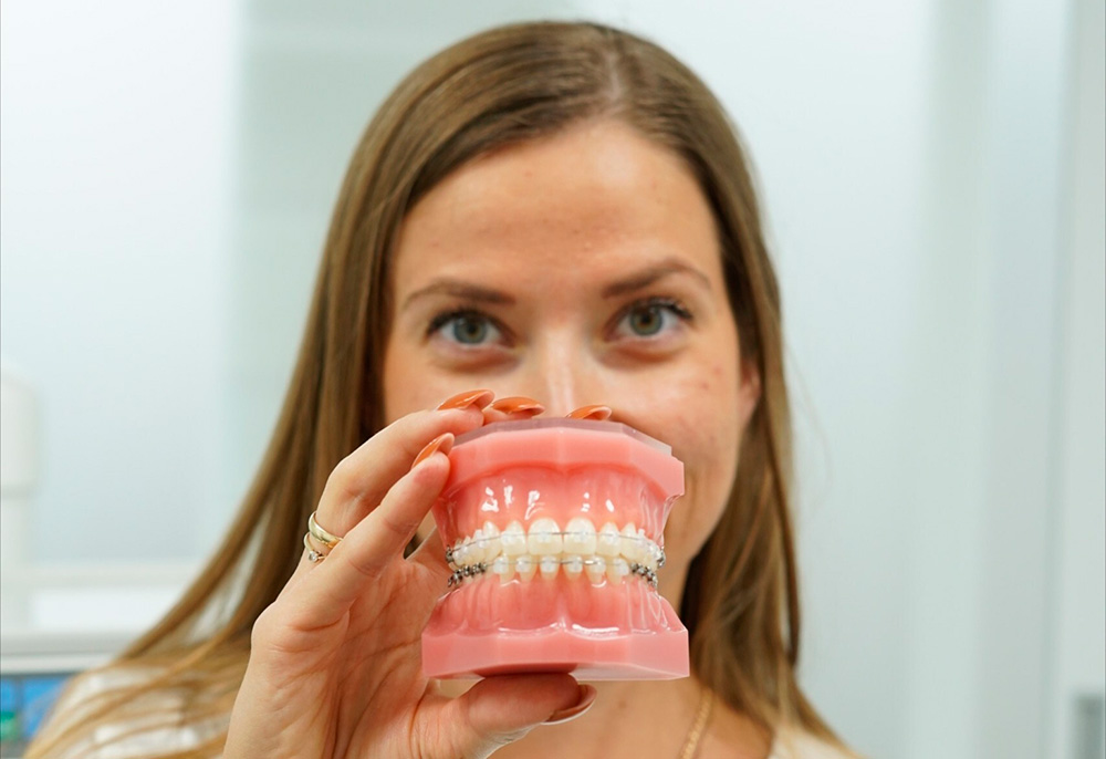 А у вас точно всё в порядке с прикусом?