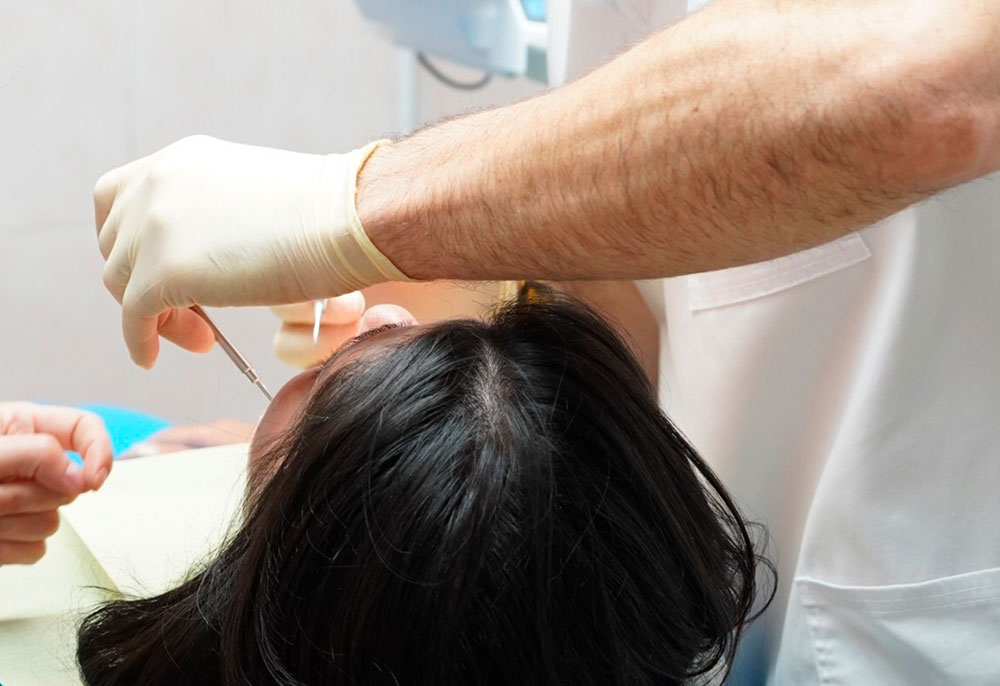 Имплантация - страшно только до первой консультации